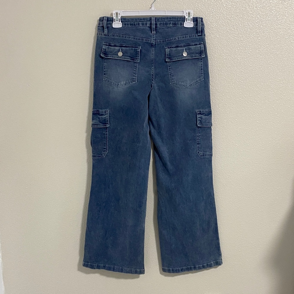 Women’s YMI Cargo Jeans.